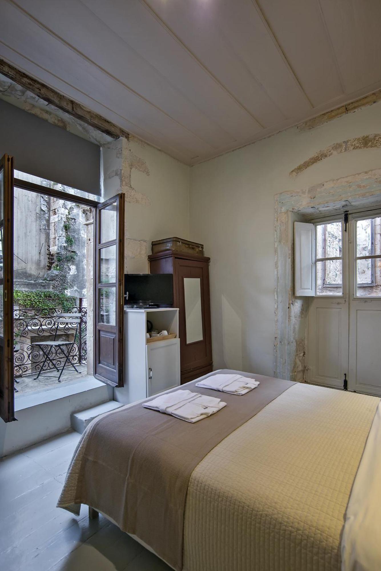 Fagotto Art Residences Chania  Rum bild